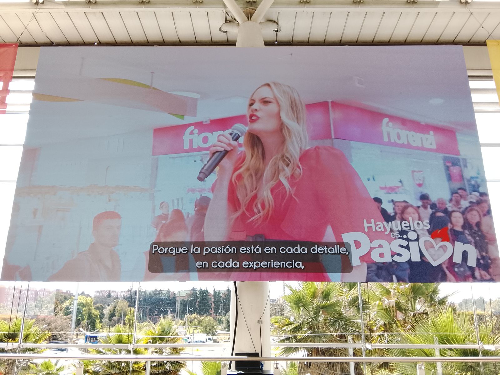 Pantalla LED instalada en Unicentro Girardot